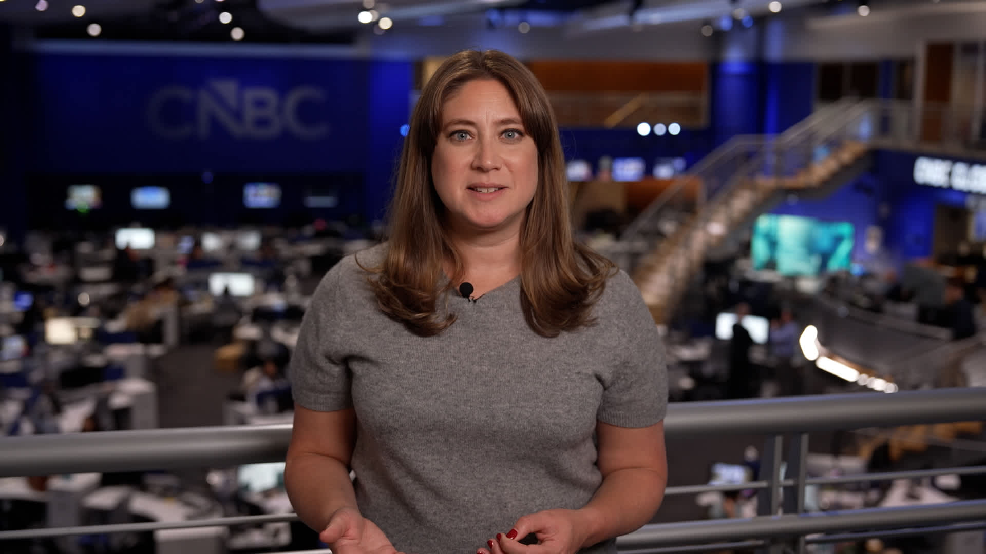 Why bailing out Spirit Airlines could be politically risky for Trump